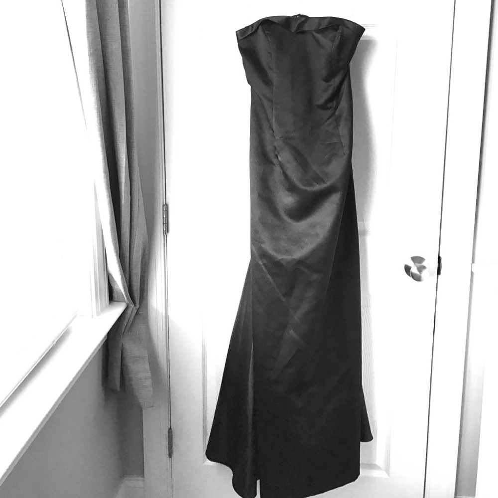 Black gown *worn once*