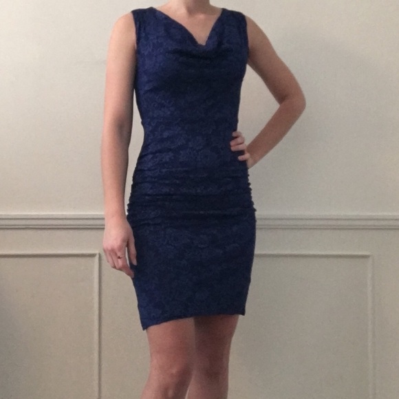 Dress - Picture 1 of 4