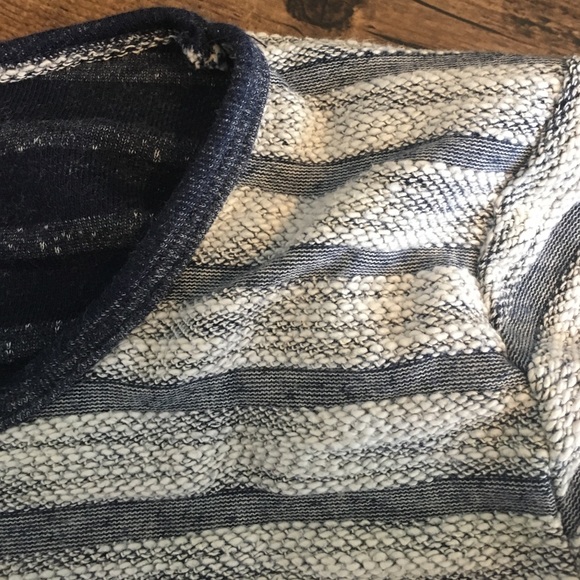 Textured Sweater - Picture 3 of 5