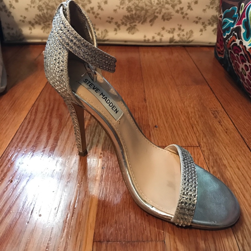 Steve Madden diamond heels