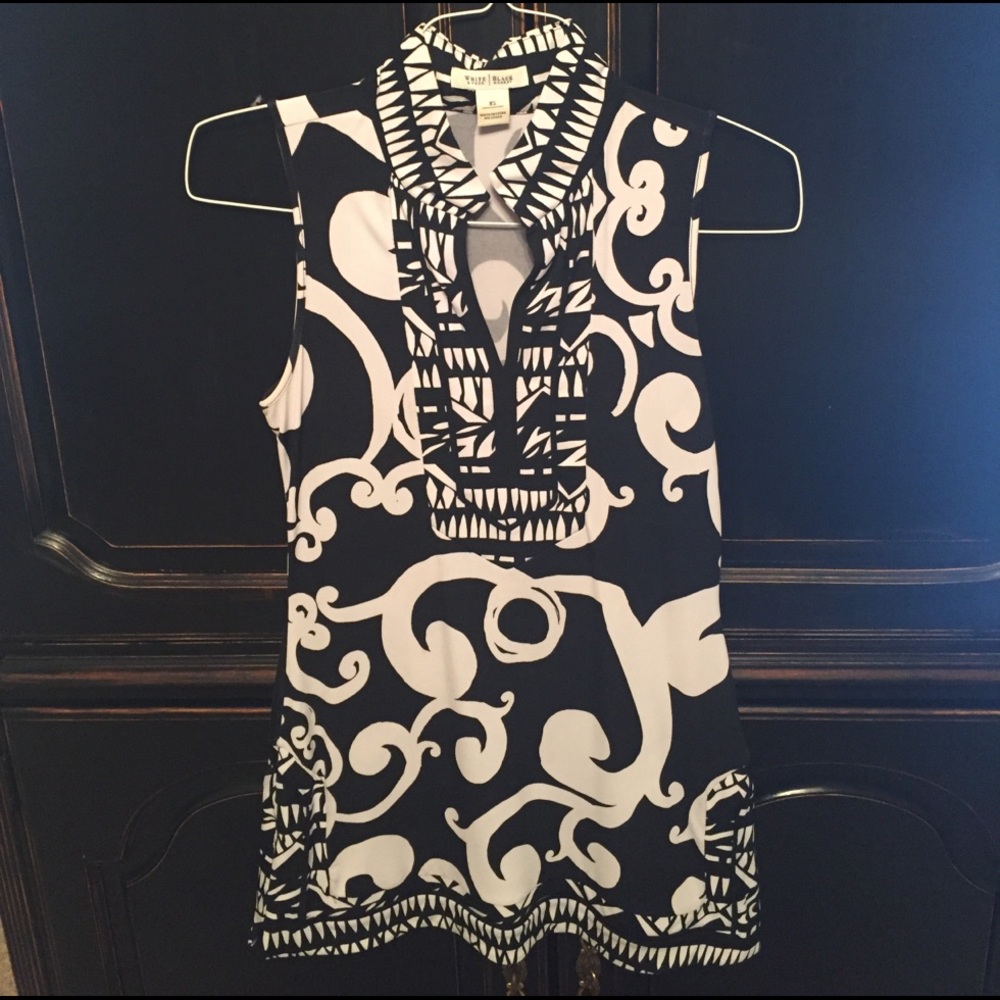 White House Black Market Tunic