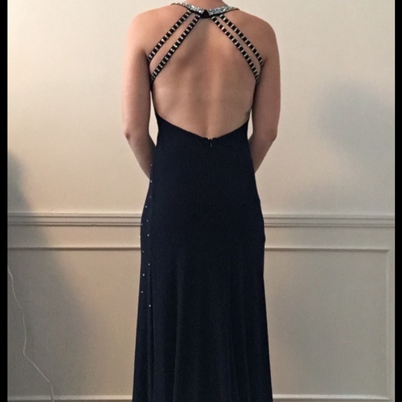 Evening gown - Picture 3 of 5