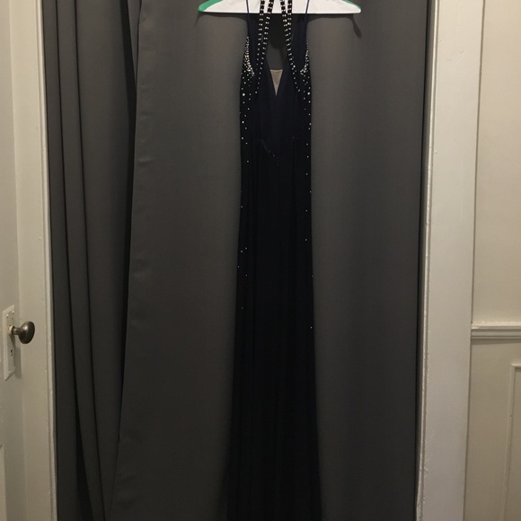 Evening gown - Picture 5 of 5