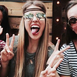 Meet your Posher, Caren