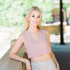 Meet your Posher, Kaylie