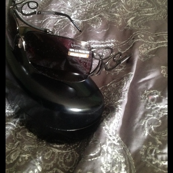 ROBERTO CAVALLI, the perfect gift for him or her💌 - Picture 2 of 3