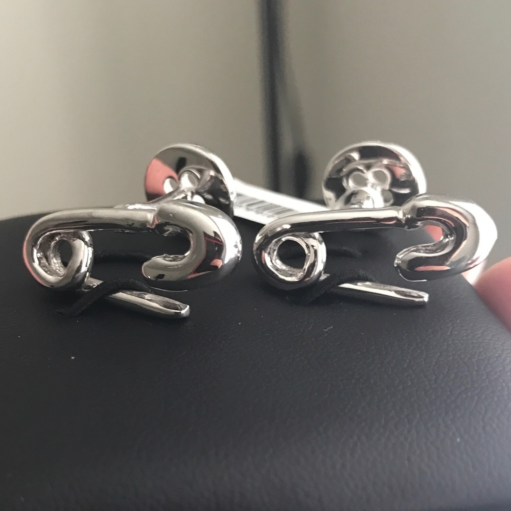 Robin Rotenier safety pin cuff links
