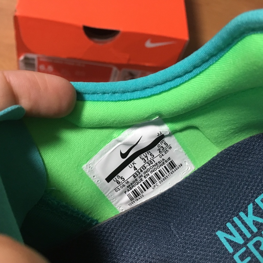 Nike Free Tr 6 Jade - Picture 3 of 6