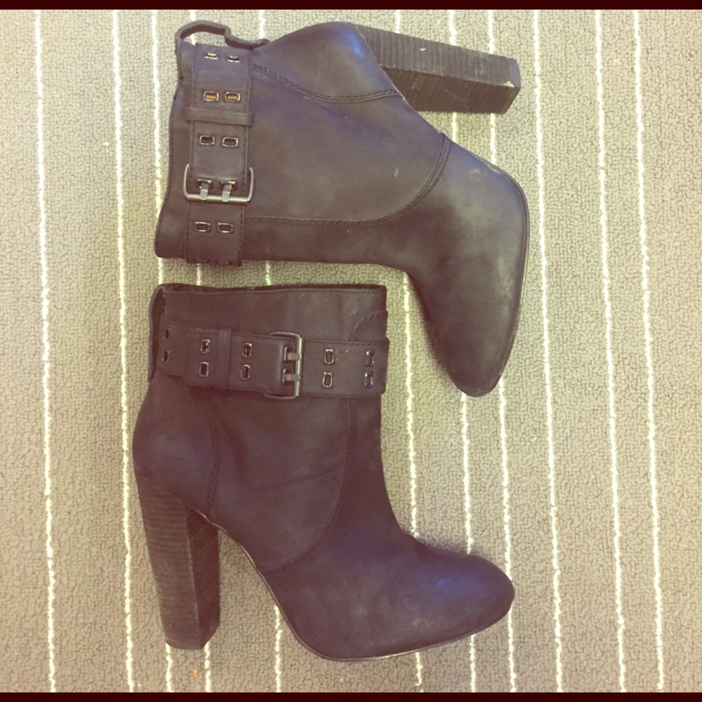 Rosegold Black Ankle Boots