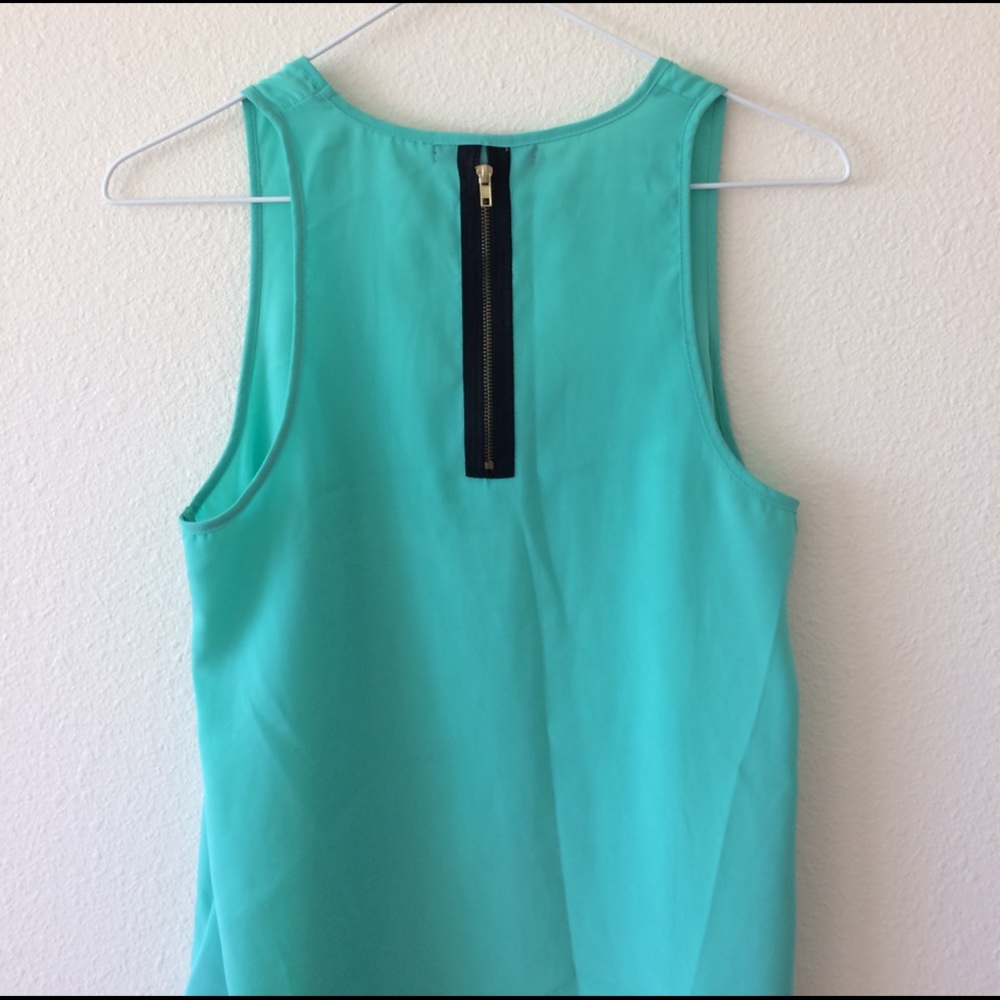 F21 Top - Picture 2 of 2