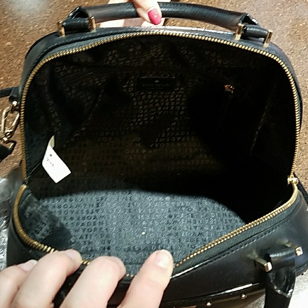 SOLD Black Kate Spade Crossbody - Picture 5 of 7