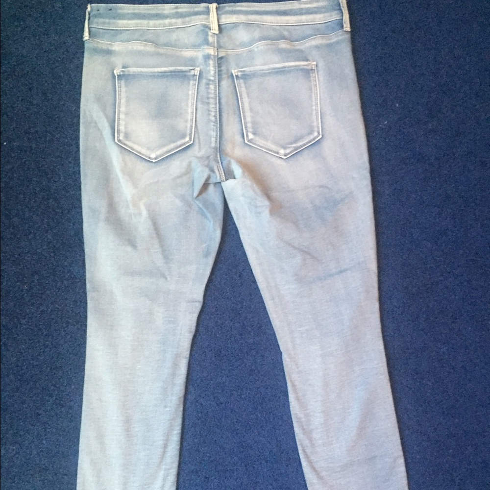 Abercrombie Jean legging - Picture 2 of 3