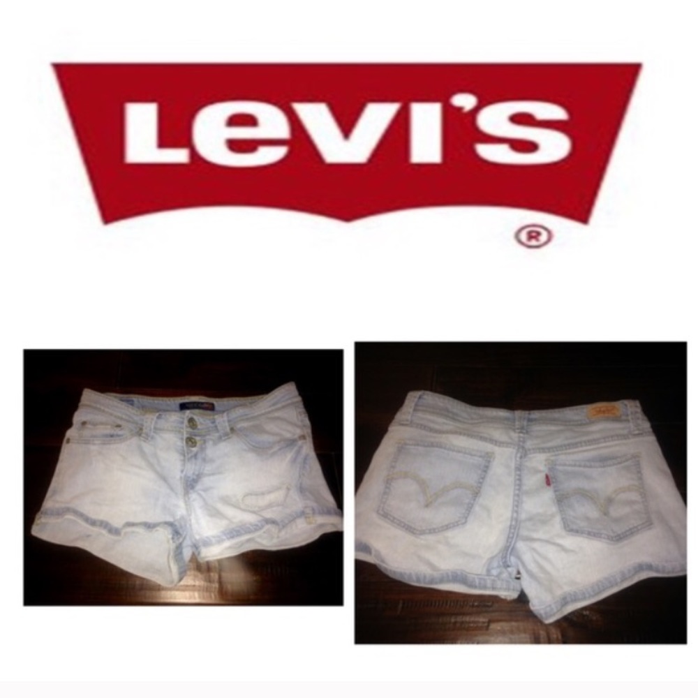 Levi's shorts