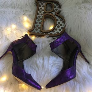 Michael Antonio purple heels size 8