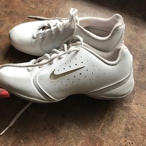 Nike cheer shoes