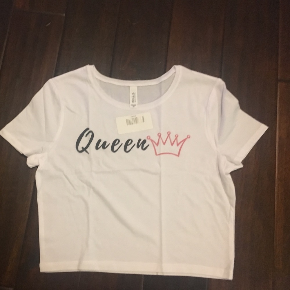 Queen crop top *TAKING OFFERS *