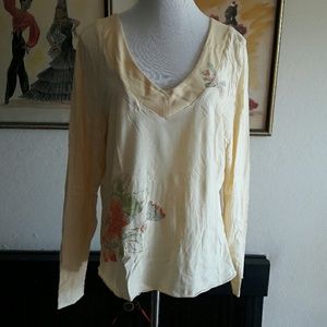 JJill Embroidered V- neck Longsleeve Top