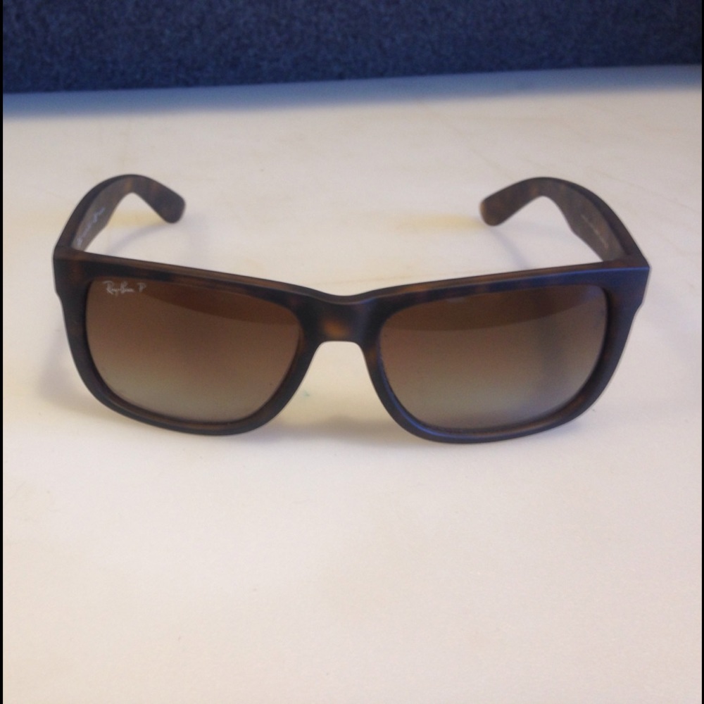 Ray Ban Wayfarer Polarized sunglasses