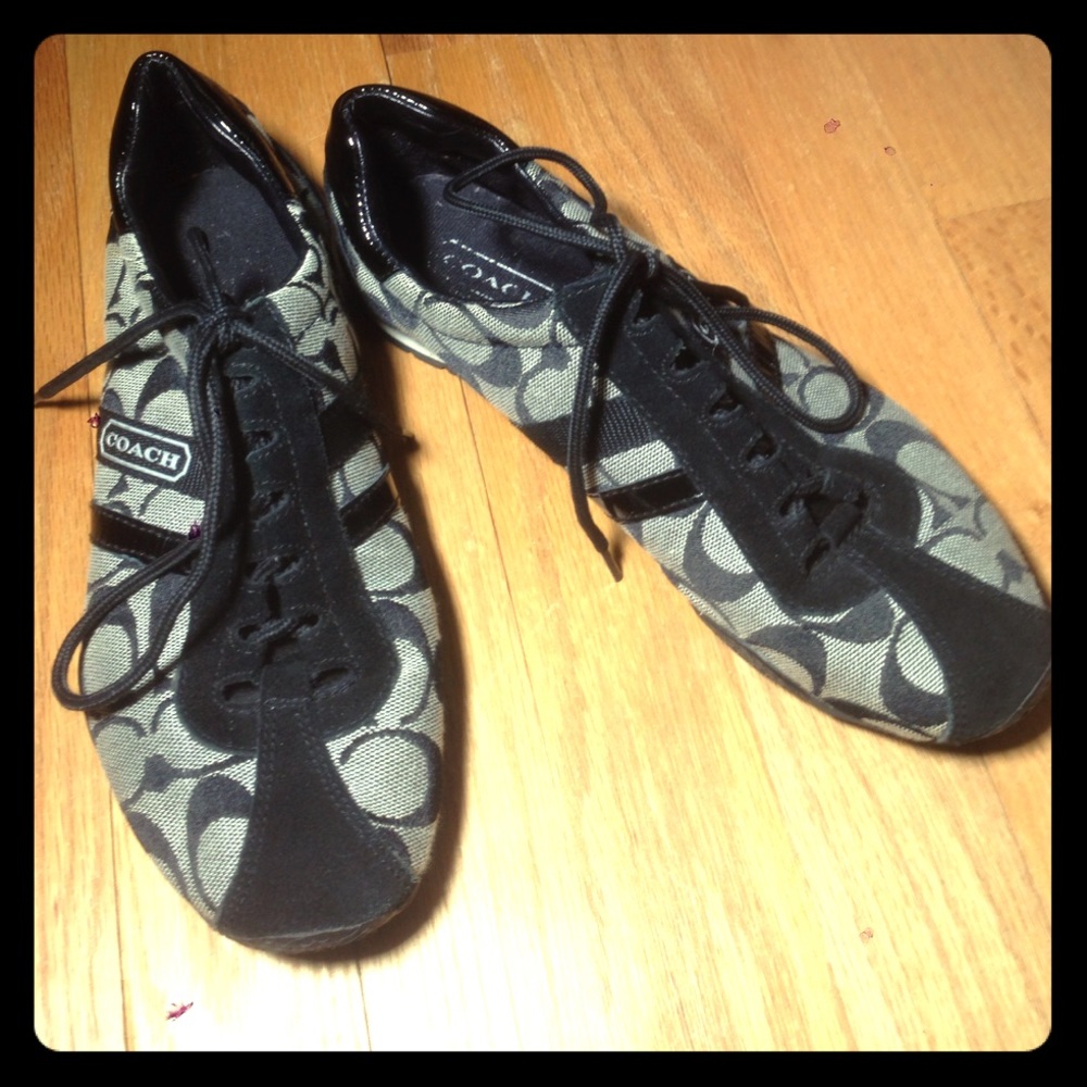 (1 WEEK LEFT!!!) Coach Katelyn sneakers