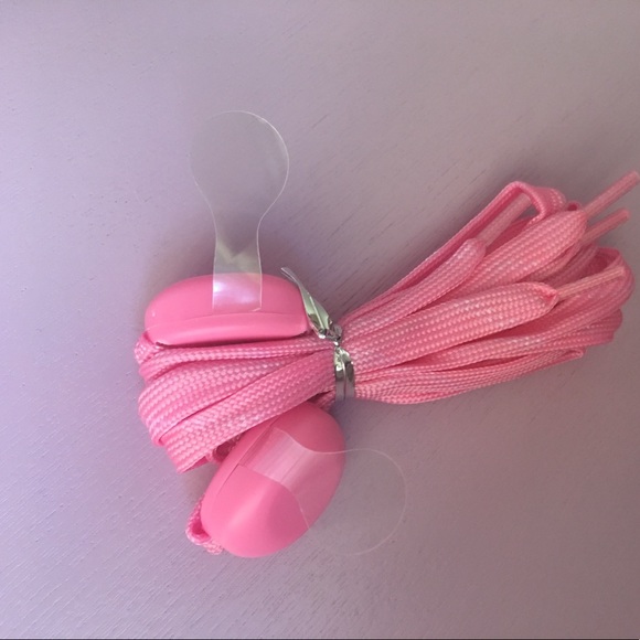 LED shoe laces ❣️last pair ❣️ - Picture 4 of 4