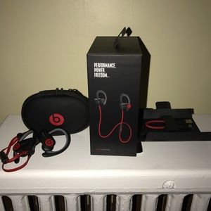 Power Beats 2