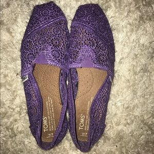 Selling because didn't wear.