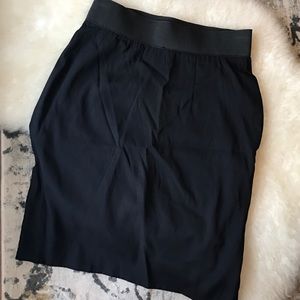 Elizabeth and James Skirts - Elizabeth and James silk skirt Elizabeth and James Skirts - Elizabeth and James silk skirt