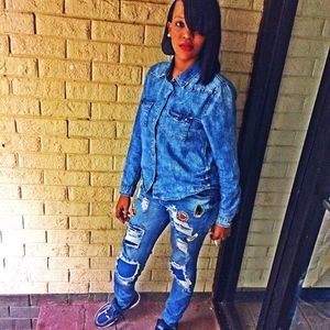 Meet your Posher, Rayna