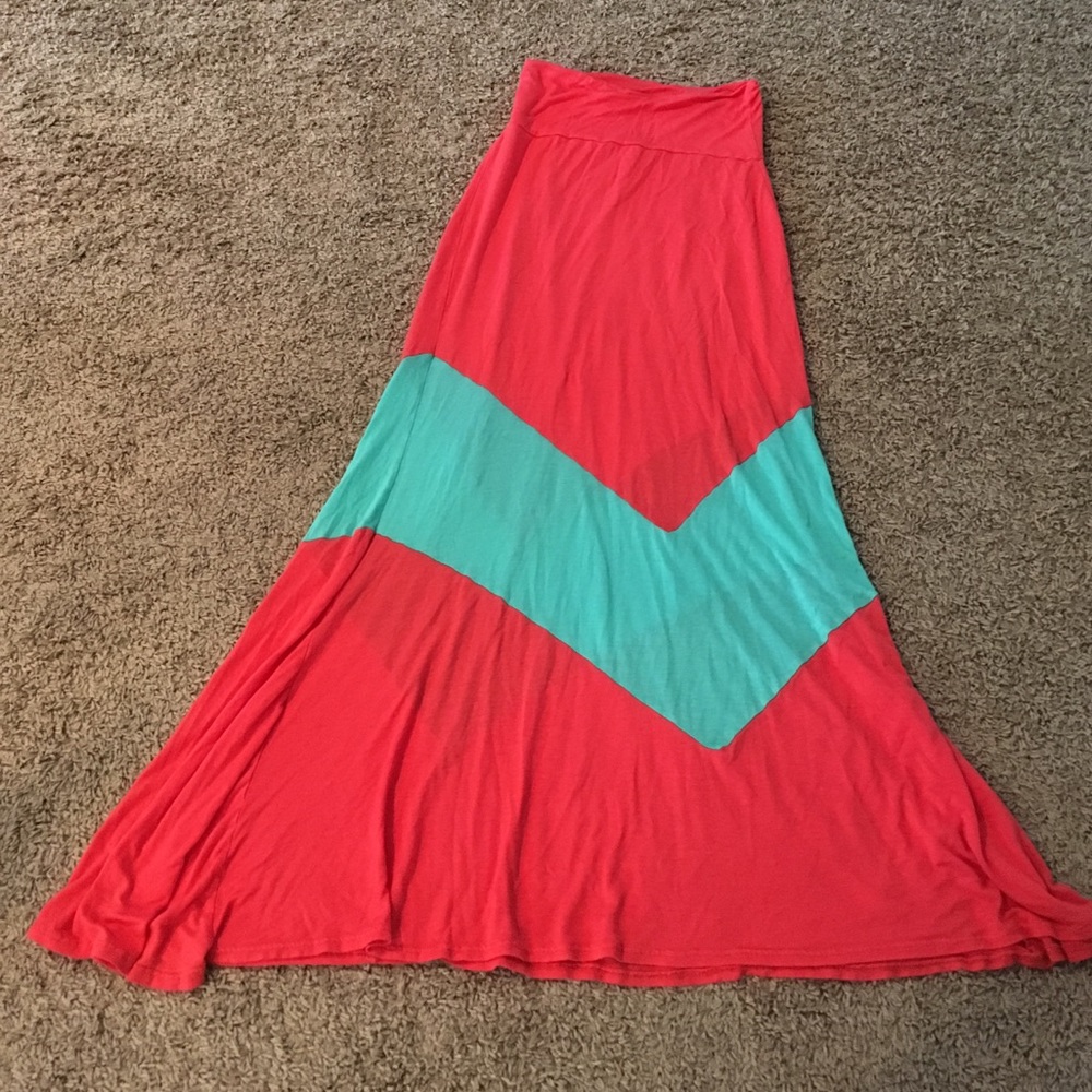 Maxi skirt