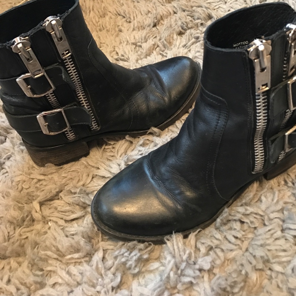 Steve Madden booties