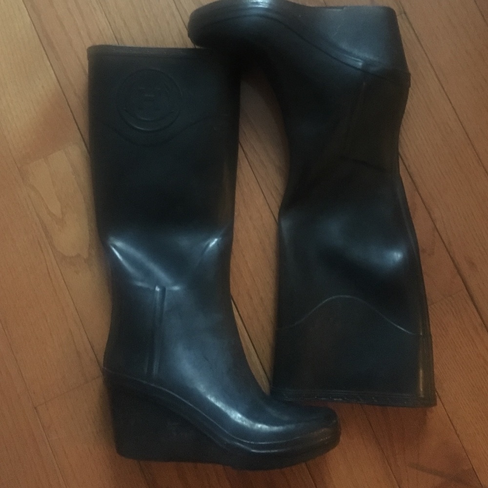 Hunter wedges