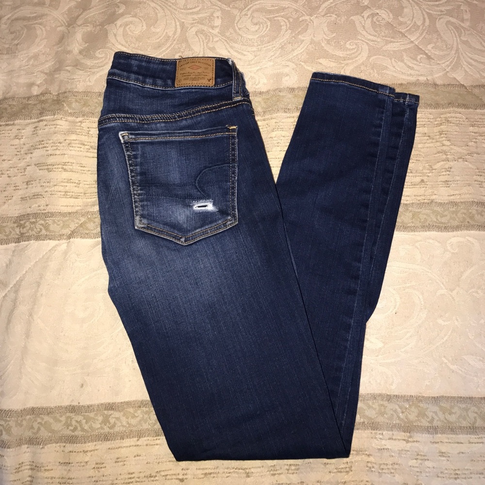 Women's AEO distressed jeggings 2 Short