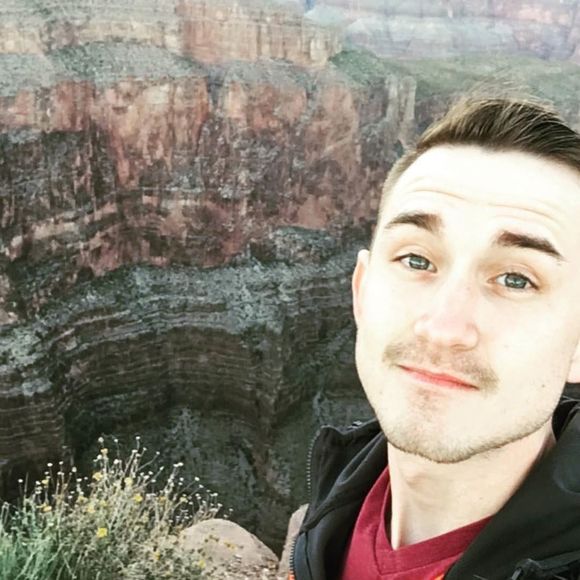 Meet your Posher, Scott - Picture 1 of 1