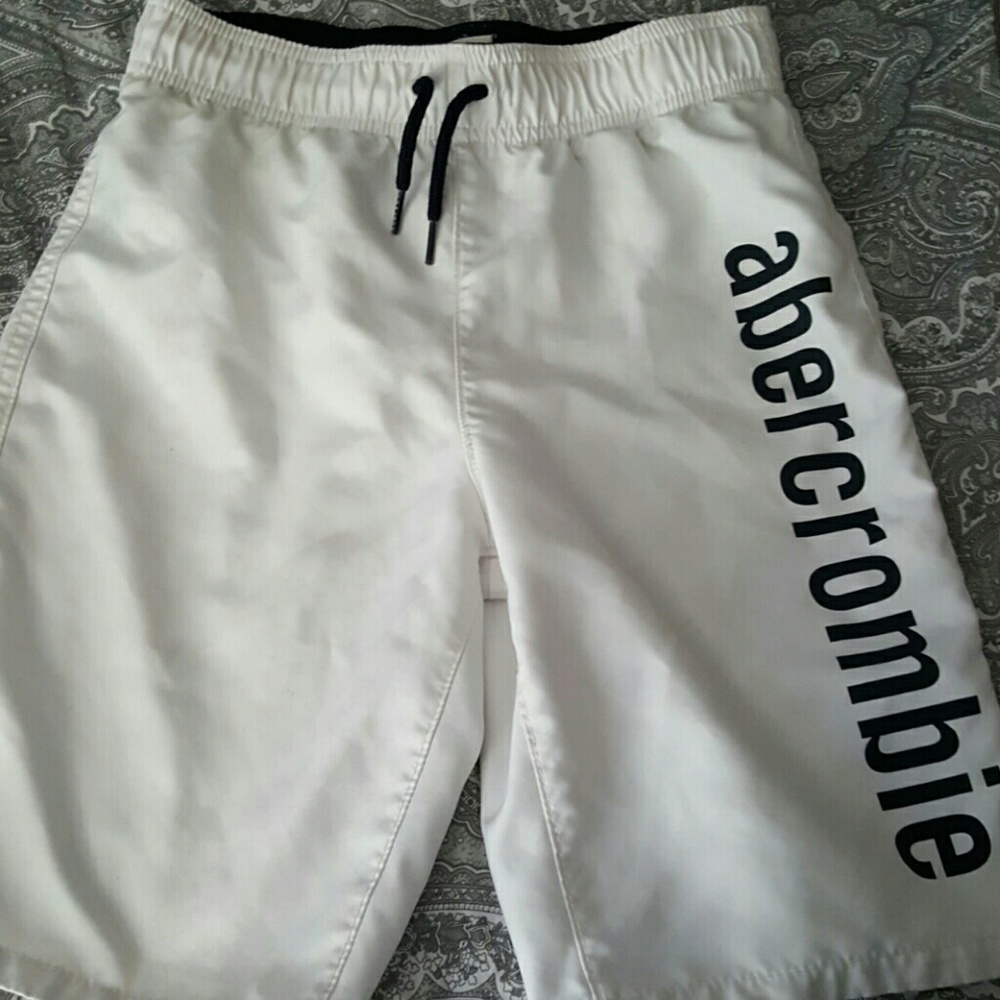 Swimming shorts