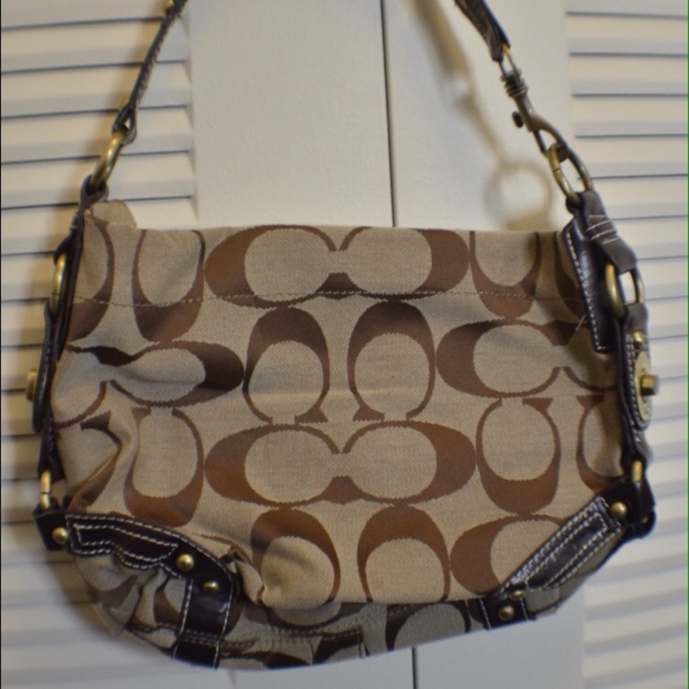 Coach Signature Carly Shoulder Bag Khaki/Brown