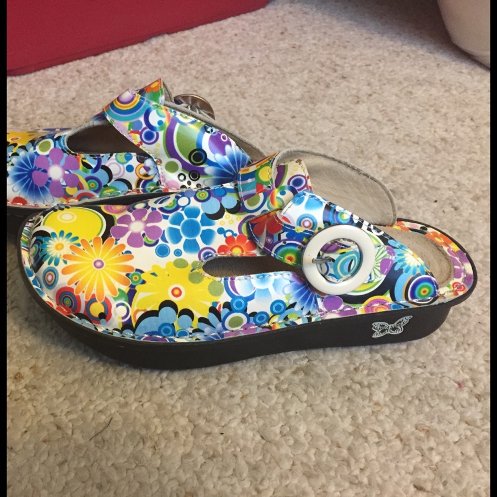 size 37 Alegria shoes