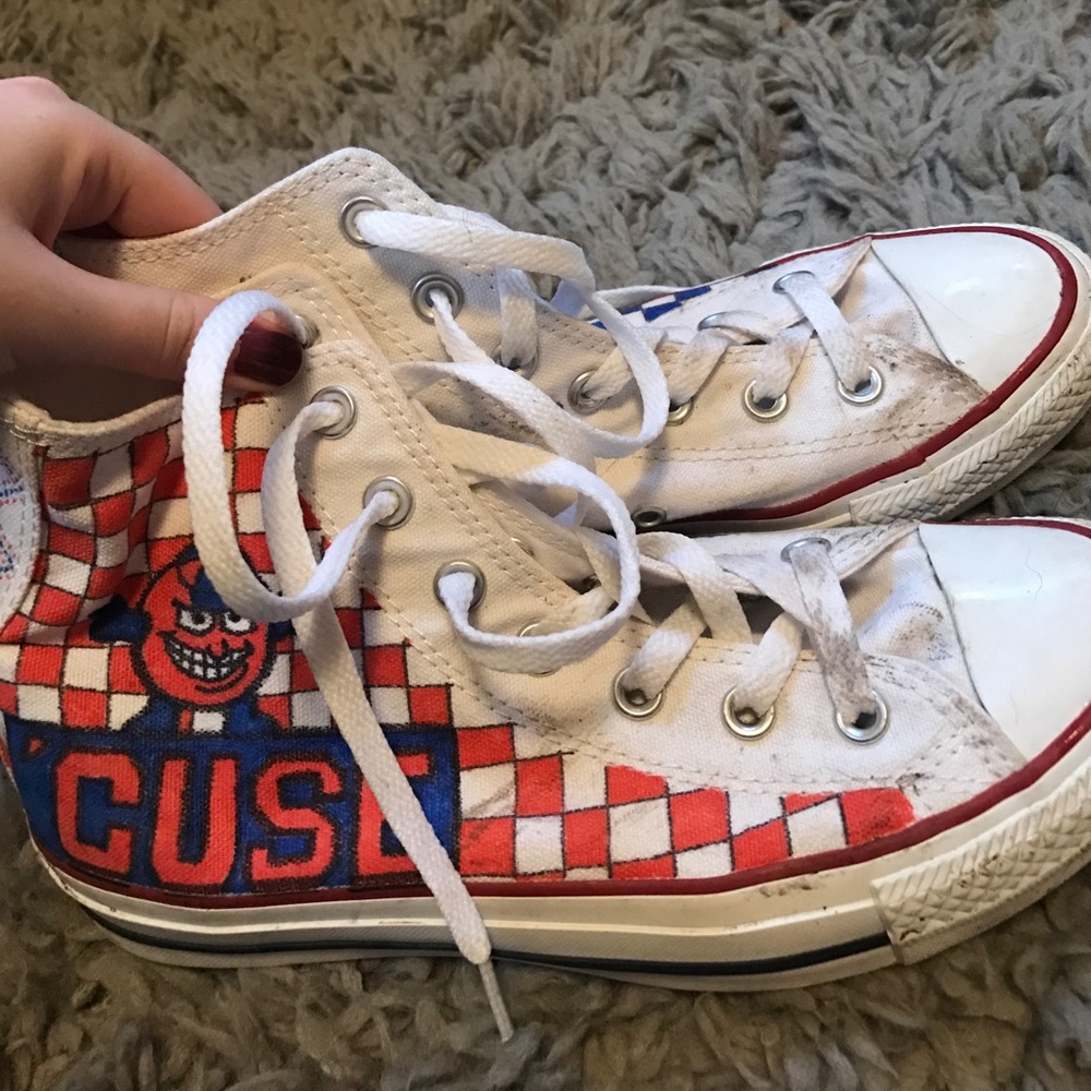 Syracuse customized converse!