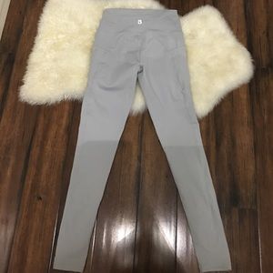 BUFFBUNNY collection leggings.