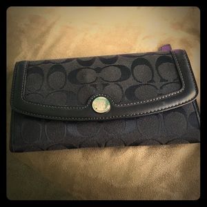 COACH MONOGRAM WALLET - BLACK