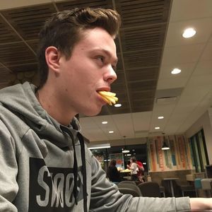 Meet your Posher, Conner