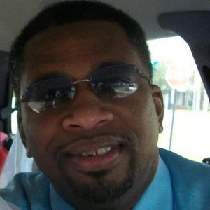 Meet your Posher, Kenneth