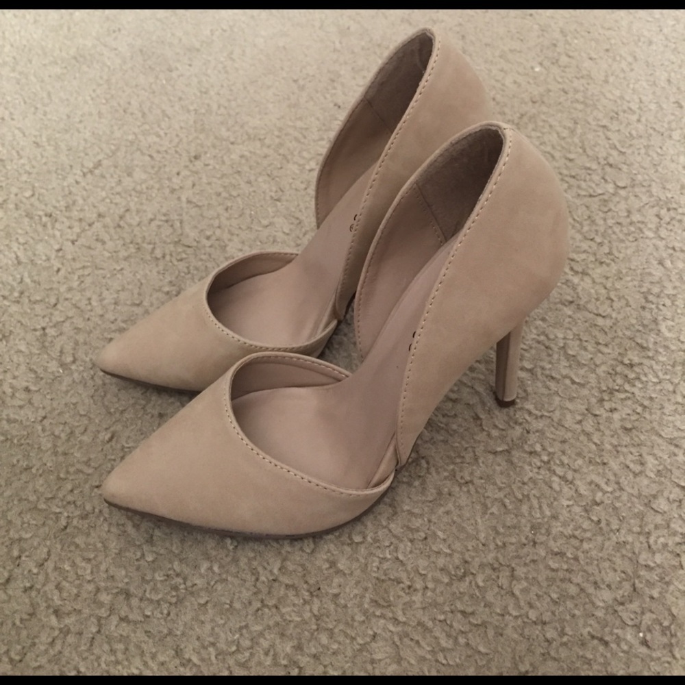 Breckelle's Heels