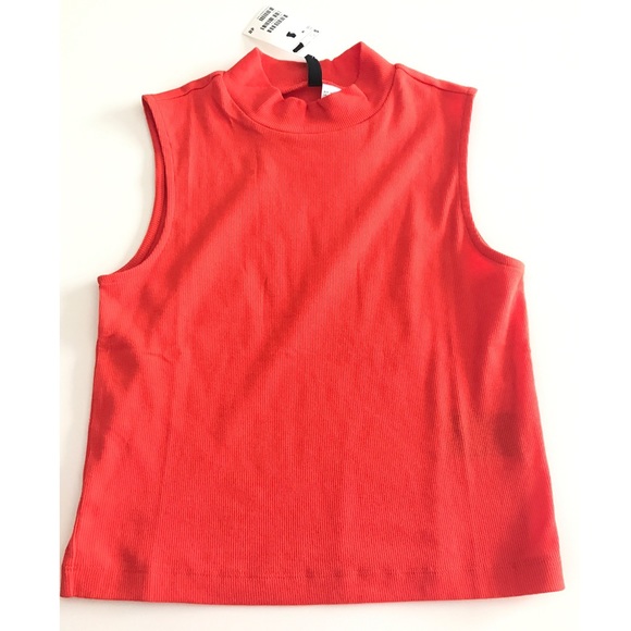 NWT Basic Knit Top in red - Picture 2 of 5