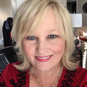 Meet your Posher, Mechelle