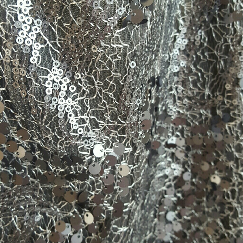 Sequined Tank - Picture 3 of 3