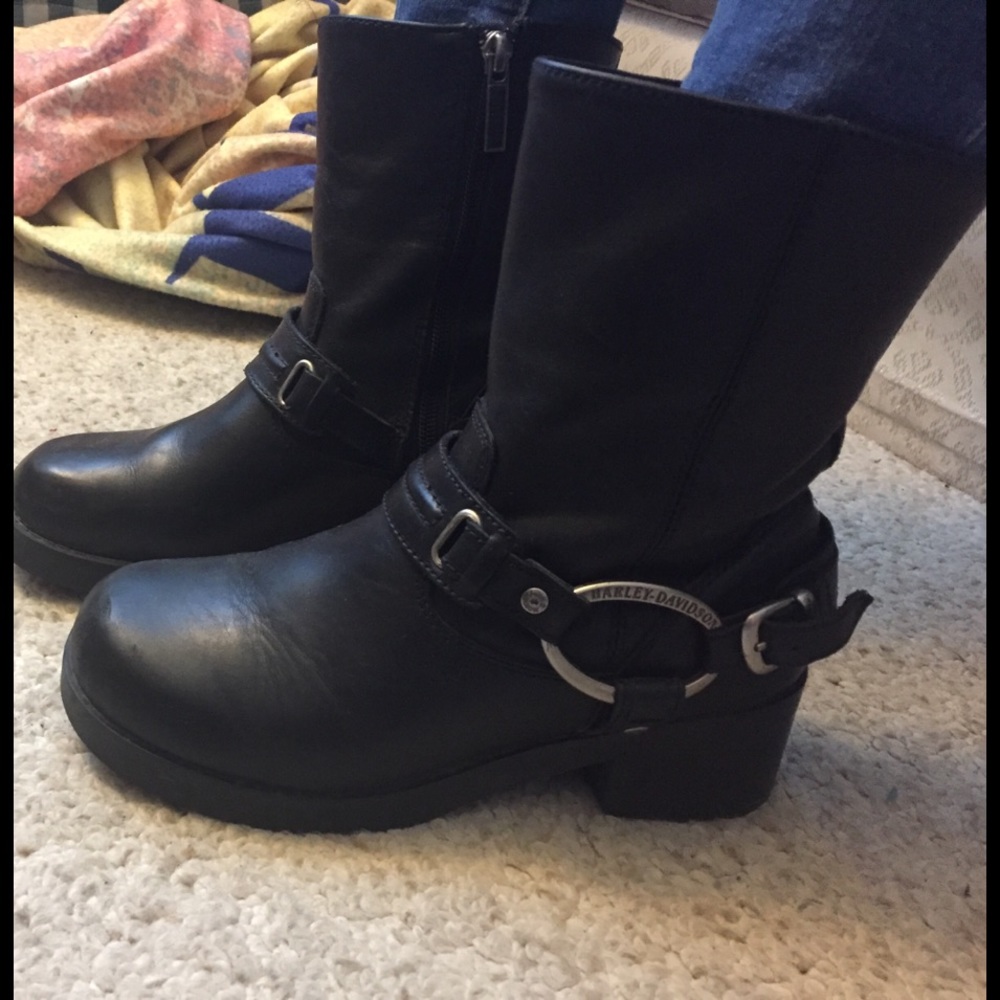 Sz 7 Harley boots