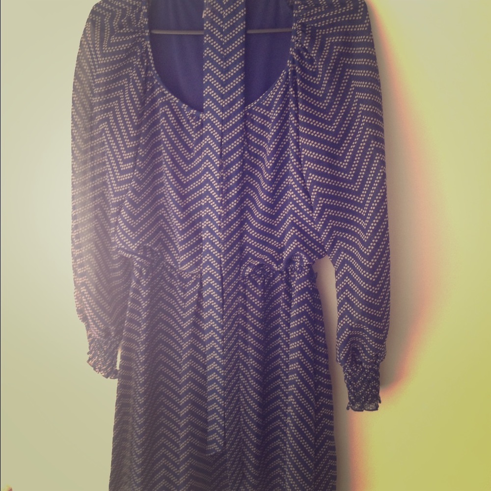Size small, navy blue printed dress.