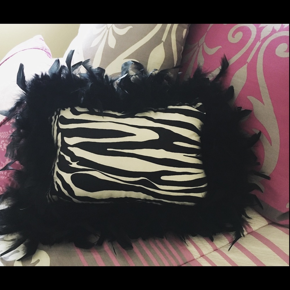 Decorating pillow