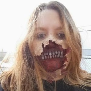 Meet your Posher, Sheri