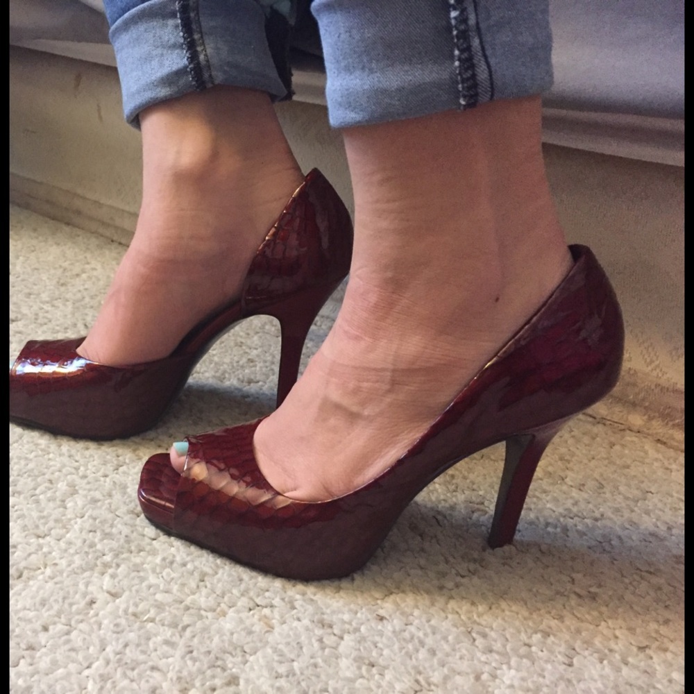 Sz 7 Jessica Simpson heels